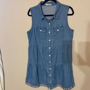 Liv Amia Blue Sleeveless Button-Down Shirt